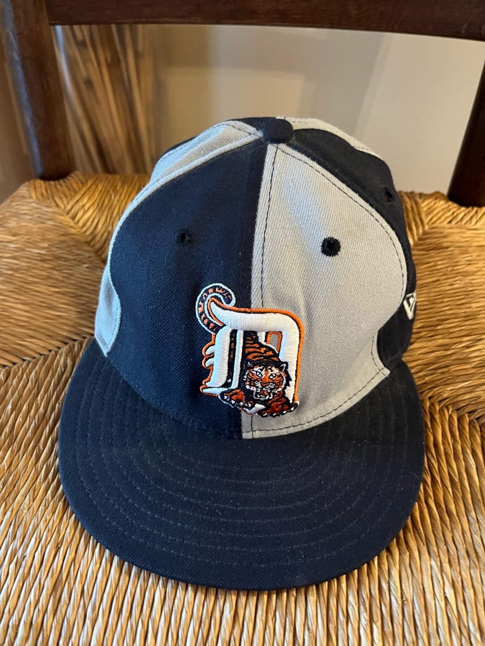 New Era Detroit Tigers 59FIFTY Fitted Hat Split Panel Grey Navy Size 7 3/8